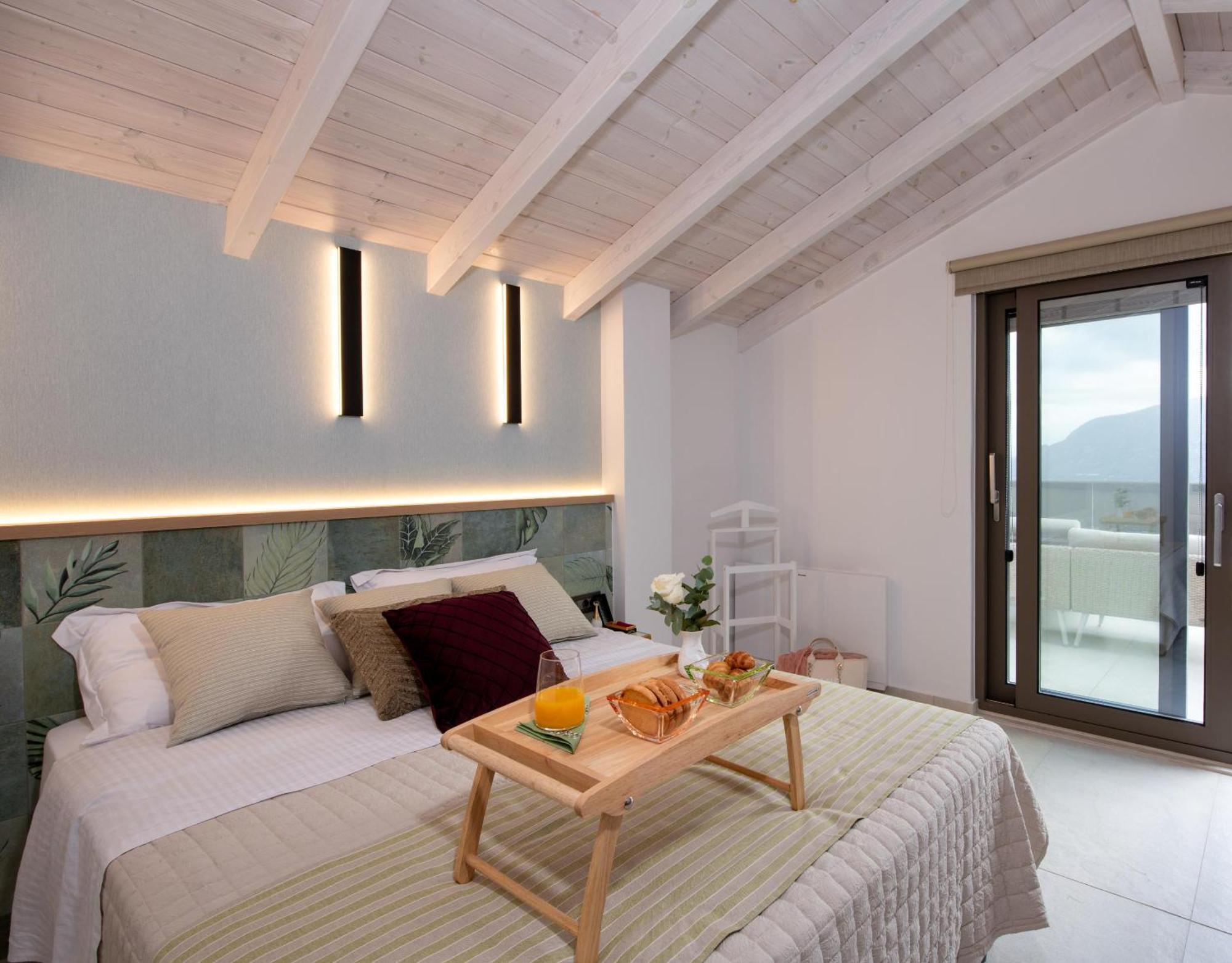 Flos Apartments Korakiai Bagian luar foto