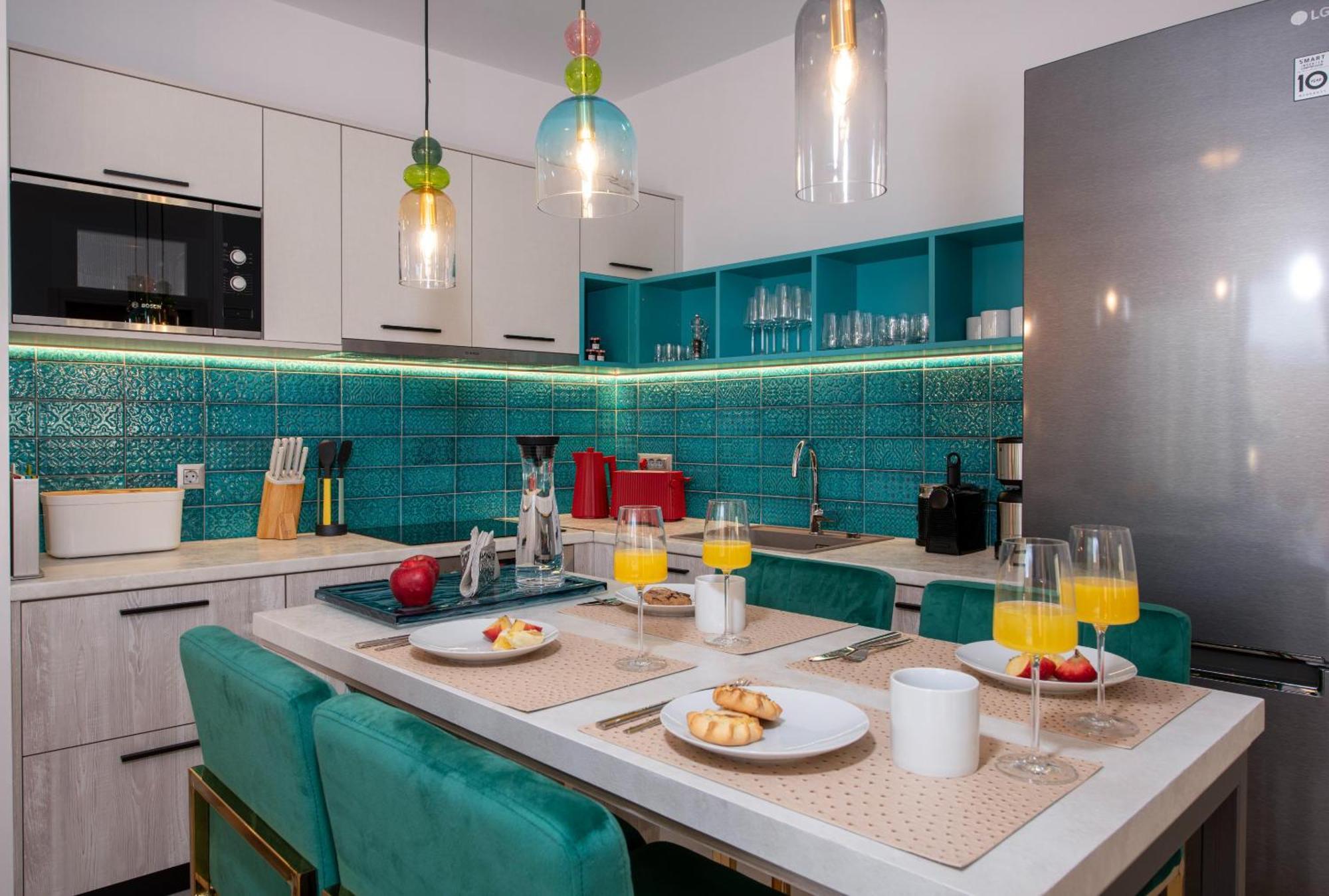 Flos Apartments Korakiai Bagian luar foto